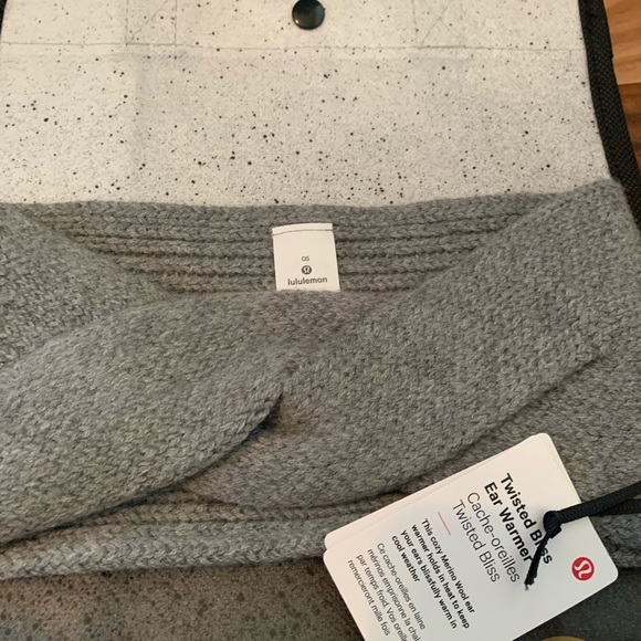 Lululemon twisted ear warmer heather gray - Picture 3 of 8